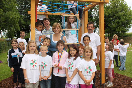 Gruppenfoto Spielefest der Volksschule Sigmundsherberg 